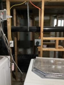 New GFCI electrical outlet installed in Spokane home during rewire