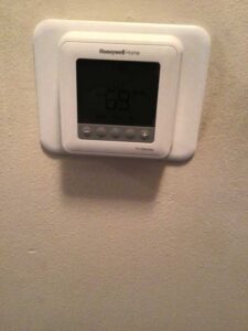 Honeywell thermostat installed to control new HVAC system in Spokane Valley home